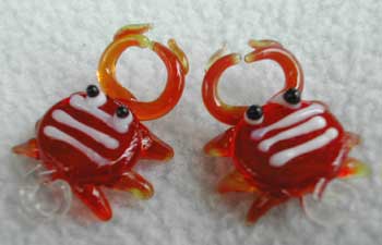 glass crab beads